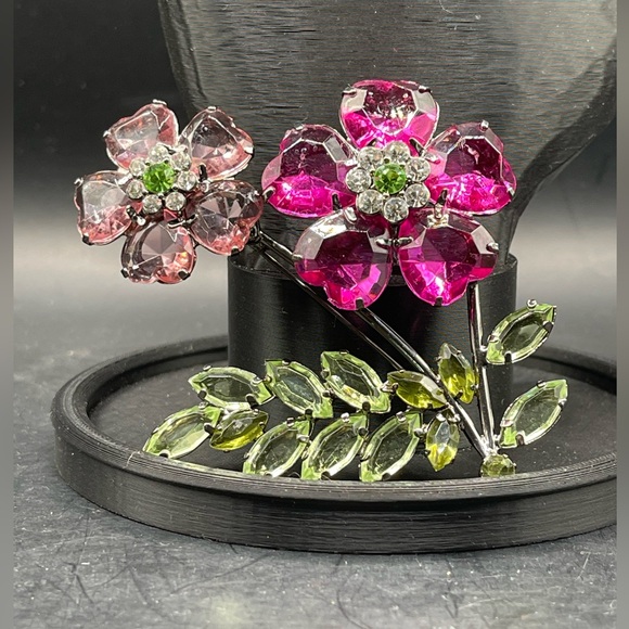 VINTAGE Avon 2003 "Spring Color" Flower Brooch - Picture 3 of 4